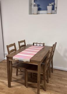 Entire Apartment 50 sqm Modern & Free Parking - 3