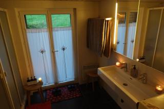 Cozy cabin with private sauna - 4