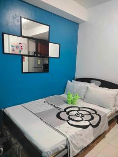 7th Floor Studio Type Unit with City View - Manila - 7