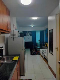 7th Floor Studio Type Unit with City View - Manila - 6