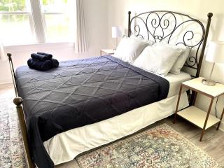 Cute Cottage near the track, broadway, SPAC, Golf - Saratoga Springs - 3