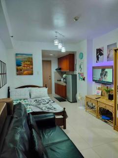 17th Floor Studio Type Unit with City View - Manila - 3