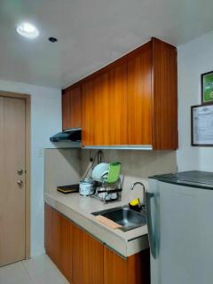 17th Floor Studio Type Unit with City View - Manila - 1