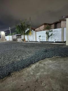 Cozy Home for Small Groups - 4