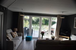 Serenity Lodge - South Cerney - 7