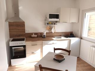 Studio 4 Calme et Moderne Proche des Thermes - 1