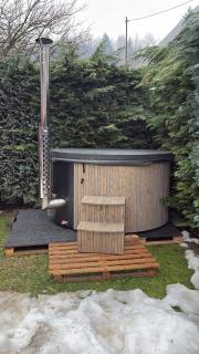 Alex House - Borsa - 6