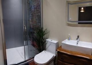 Maison Rose - Maison de village avec jardin privé, centre Capestang - 2