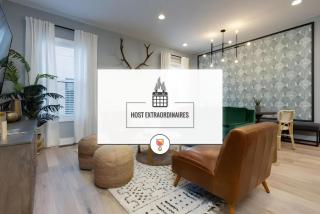 Luxury Downtown Townhome Elevated Skyline Views - 0