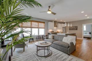 Dual Homes Gulch Superstars Epic Rooftop - Nashville - 0