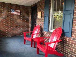 Huge Backyard Private Patio Charming Home - Nashville - 7