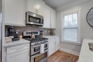 Beautiful Gulch Home 7 Comfy Beds - Nashville - 1