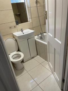 Kingsbury Serviced Accommodation - Colindale - 6