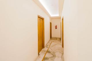 Collection O Kewal Palace Hyderabad Gate - Kakarmatha - 2