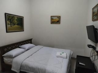 Tirto 27 homestay - Yogyakarta - 7
