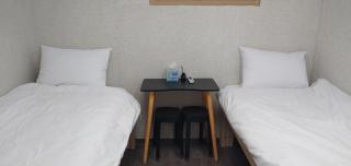 Stayin Myeongdong Guesthouse - Foreigners only - 1