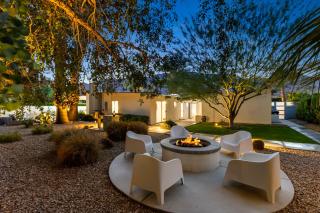 Happy Hour by ACME House Company - Palm Springs - 9