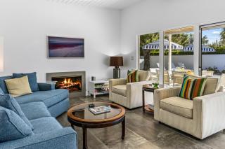 Happy Hour by ACME House Company - Palm Springs - 5