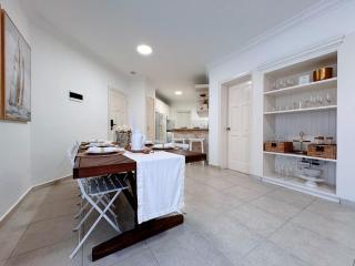 Backyard, Pool View, Walk to Beach, Dining, Shops - Punta Cana - 8