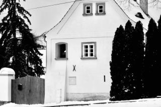 Herberk # 7 - A Modest Countryside Building - - 8
