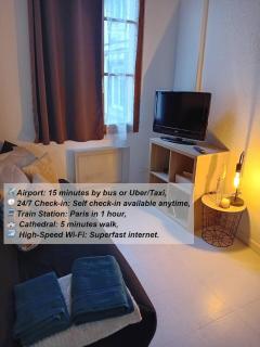 Heart of Beauvais Airport 15 min by bus, Studio - Beauvais - 0