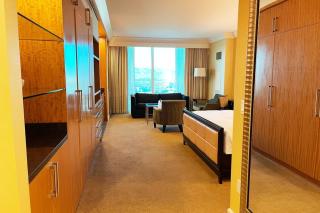 Five Star Trump Hotel No Resort And Cleaning Fees - Las Vegas - 5