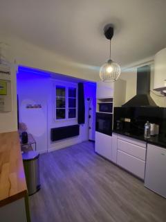 Appartement vue tour Eiffel ligne 14 à côté de Paris - Gentilly - 5