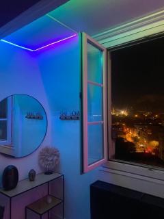 Appartement vue tour Eiffel ligne 14 à côté de Paris - 6
