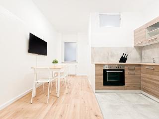 RAJ Living - 1 Room Apartment - Citycenter - 25 Min to Messe DUS - Krefeld - 8