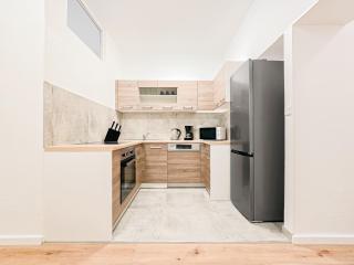 RAJ Living - 1 Room Apartment - Citycenter - 25 Min to Messe DUS - Krefeld - 6