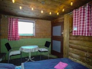 Hängebett im Stall - 3