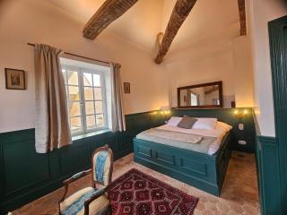 Château Studio with Chapel and Water Views - Saint-Lubin-des-Joncherets - 9