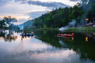Tiny Home Firepit BBQ Fishing Willow Cabin - Gatlinburg - 4