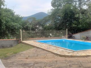 Cantinho da Serra - Miguel Pereira - 1