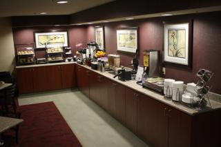 Best Western Liverpool-Syracuse Inn & Suites - Liverpool - 9