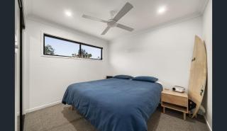 Exquisite Family Home & Pool - Scarborough - 8