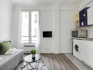 Studio - 2P- Place de Clichy - Paris - 1