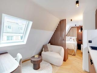 Cosy and modern studio - 2P - Saint Lazare 8eme - Parigi - 0