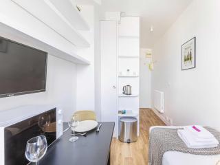 Charming studio 1P near Av Montaigne - Paris - 3