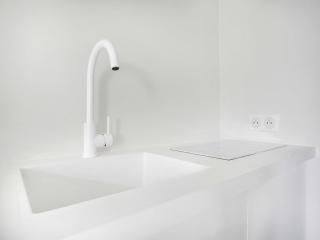 Newly renovated studio 2P- Elysée St-Honoré - Paris - 3