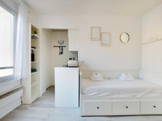 Modern studio - 2P - Faubourg Saint Antoine 11th arr - 9