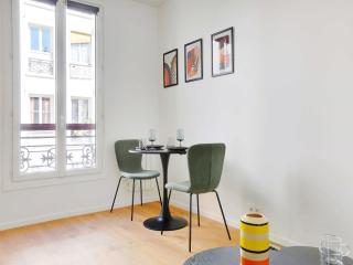 Charming studio for 2P - Parc Monceau - Paris - 1