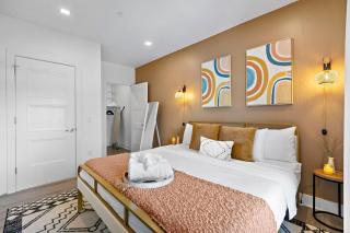 Free Parking 2bath Pool Table NYC 30min EWR 10min - Newark - 9