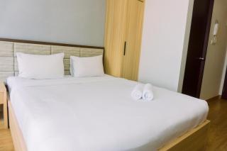 Minimalist and Warm Studio at Transpark Bintaro Apartment By Travelio - Tangerang - 9