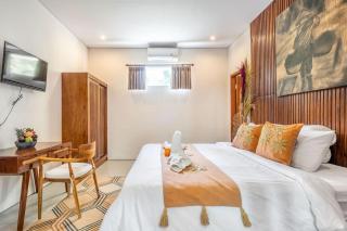 Silk Lodge 3BR Villa In The Heart Of Berawa - Canggu - 5
