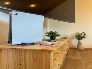 Villa in Bohemia with hot tub - 1