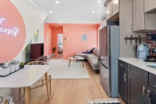 Urban Chic 1BR - Walk to Boardwalk - Min to Beach - 7