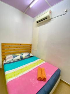 Lily Homestay - The House of Pallet - Kuala Terengganu - 4