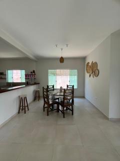 Casa com 4 quartos em Cananeia - 1