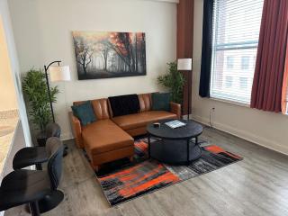 Downtown Escape - Stylish Living with Free Parking - Indianápolis - 0